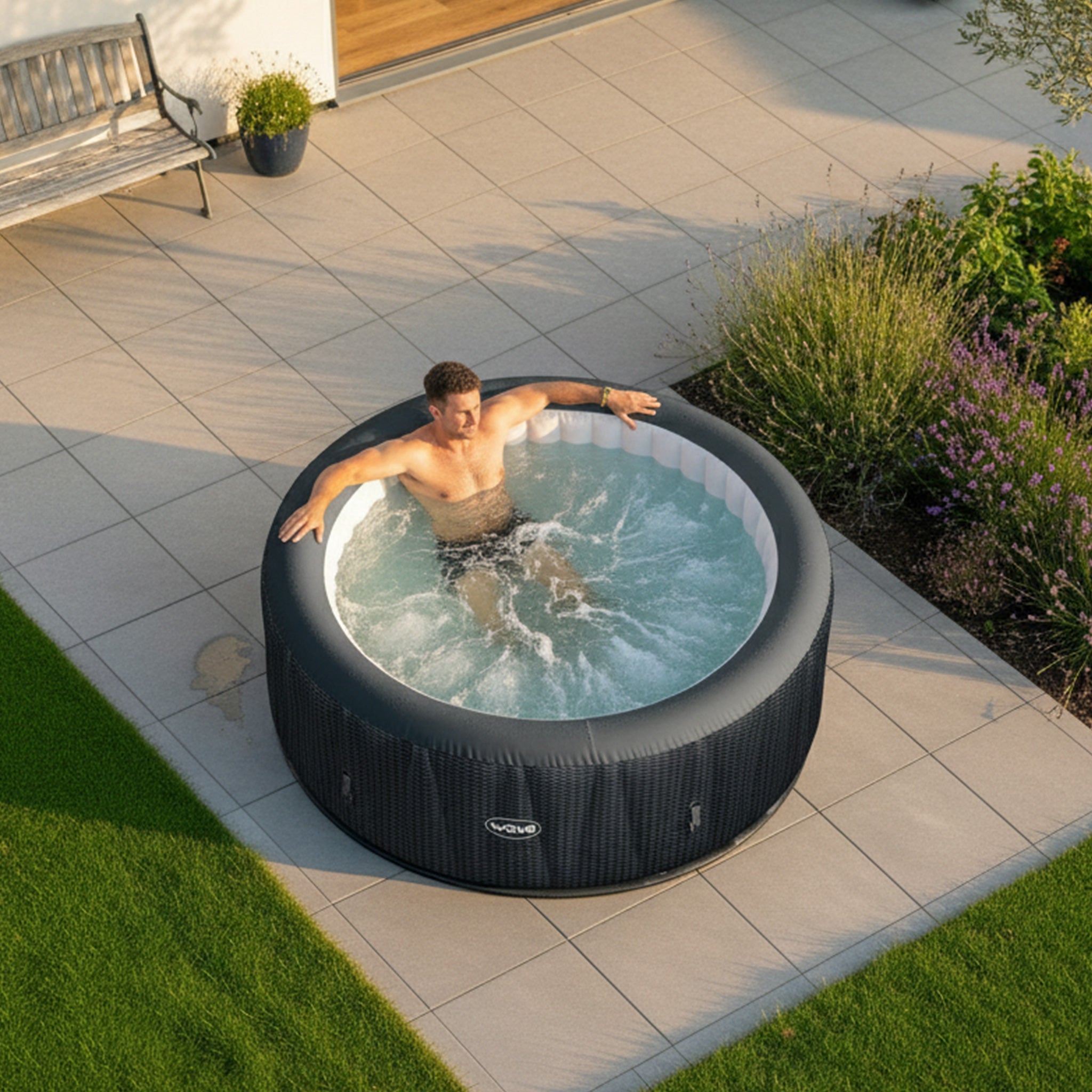 Atlantic | 4/6-Person Inflatable Hot Tub | Built-In Integrated Heater